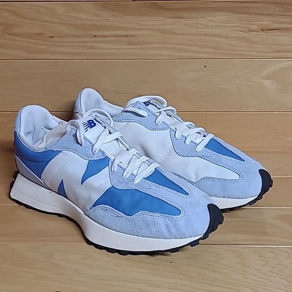 New Balance 327 Sky Columbia Blue White Mens Shoe Sneaker MS327LC1 - Picture 2 of 13